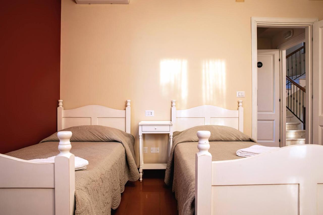 דורגלי Guest House Dalu מראה חיצוני תמונה